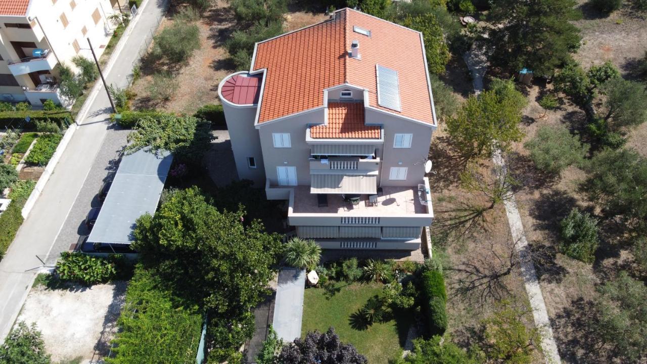 Apartmani Villa Elvira Sukosan Exterior photo